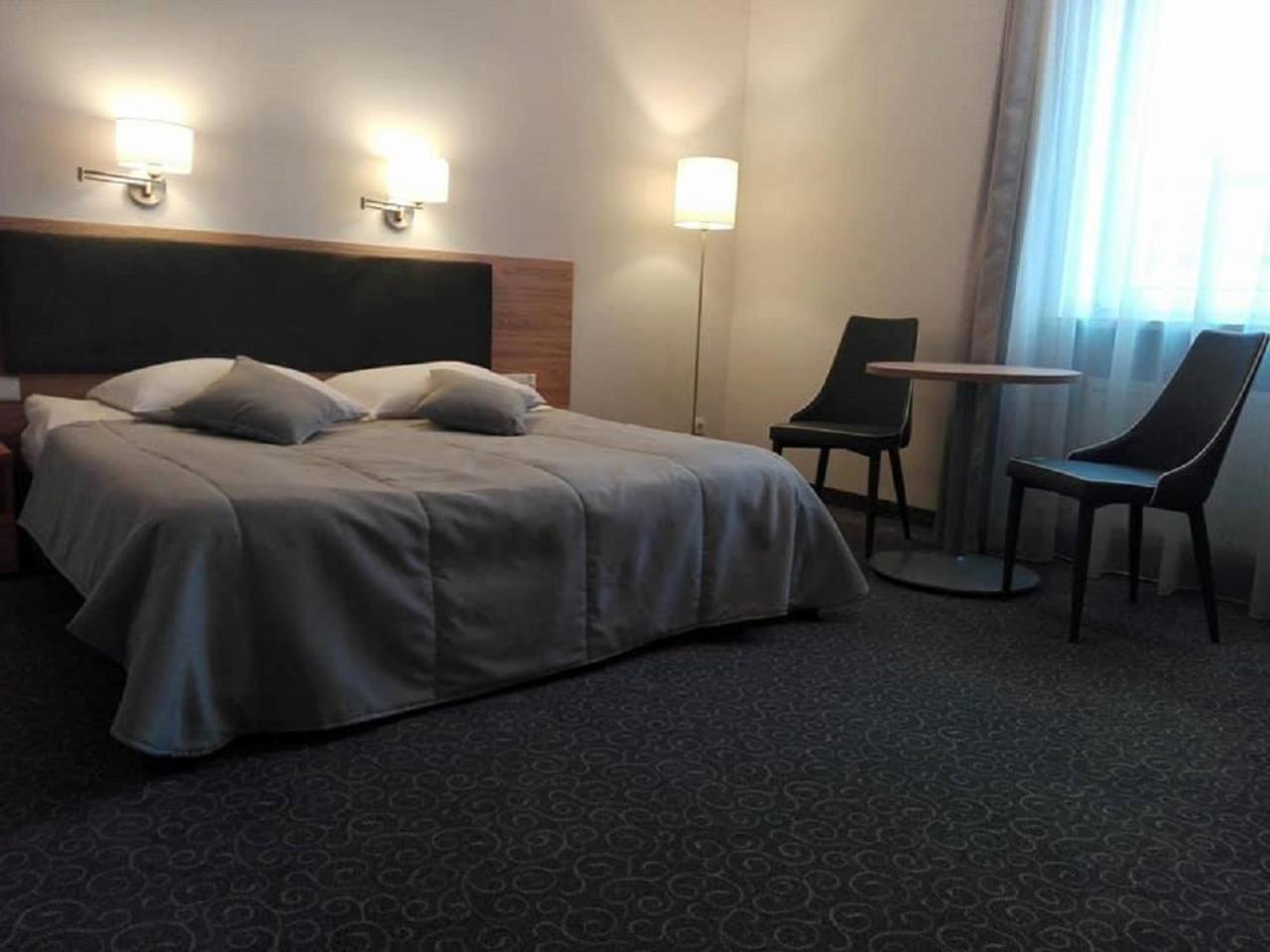 Hotel Gromada 3*